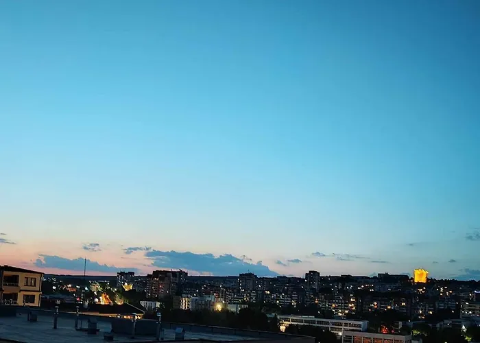 Apartament Db Luxury перфектен за двойки и уикенд почивка